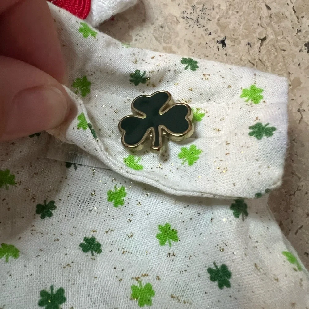 Three of the Cutest Homemade Holiday Themed Bibs Halloween, St.Pattys, Patriotic
